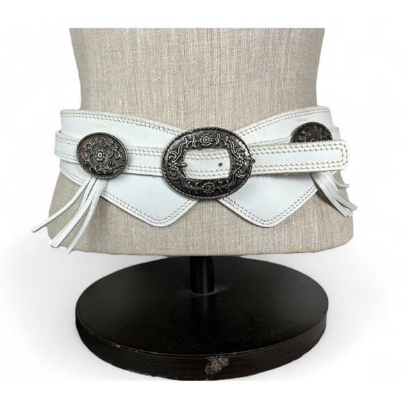 Vintage 80s Wht Leather Western Concho Fringe Belt  Size M  Boho Coastal Cowgirl - Picture 1 of 11